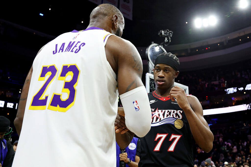 76ers Push for LeBron James as Free Agency Decision Drags On