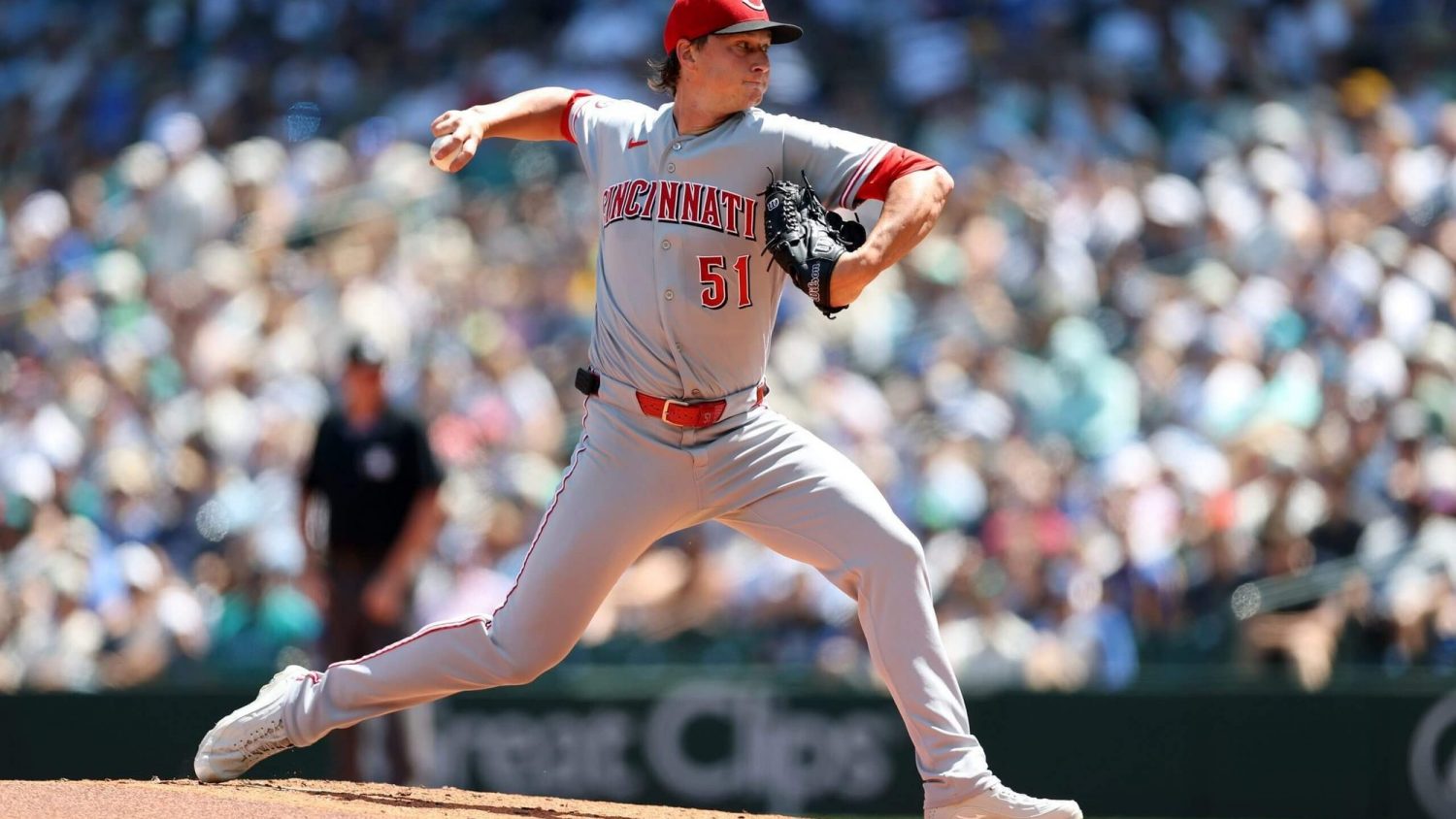 Reds’ Brady Singer delivers consistency as trade deadline looms