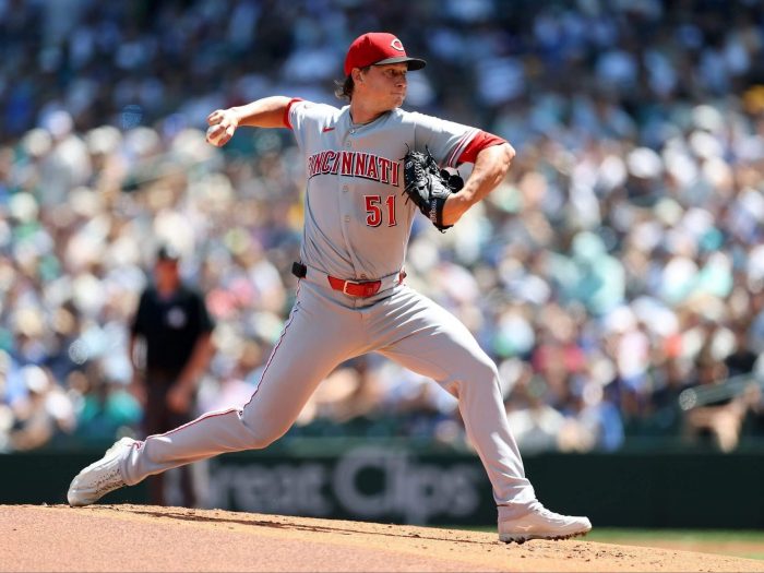 Reds’ Brady Singer delivers consistency as trade deadline looms