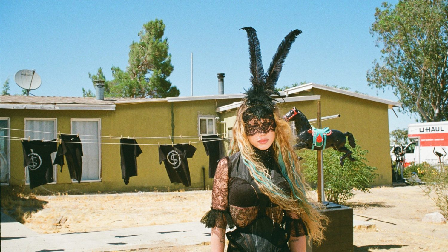 Slayyyter Releases Brand New Chanel$ as Worst Girl in the World Tour Launches