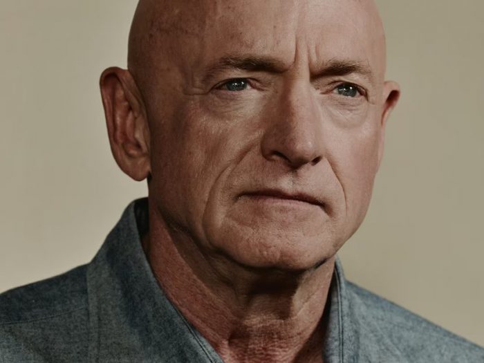 Mark Kelly’s Path From Military Hero to Trump’s Target