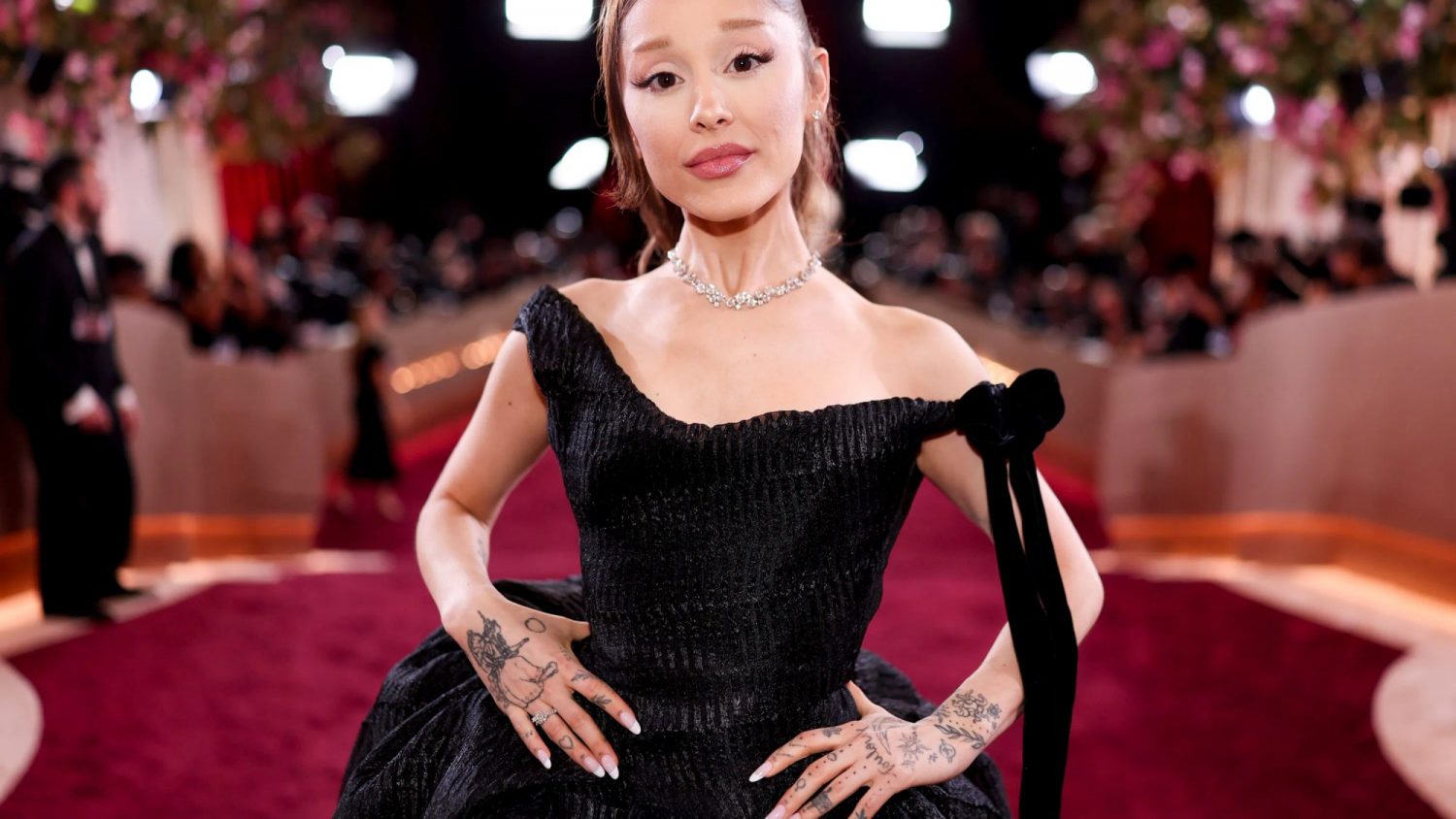 Ariana Grande Steps Back From Public Life After Tour Concludes