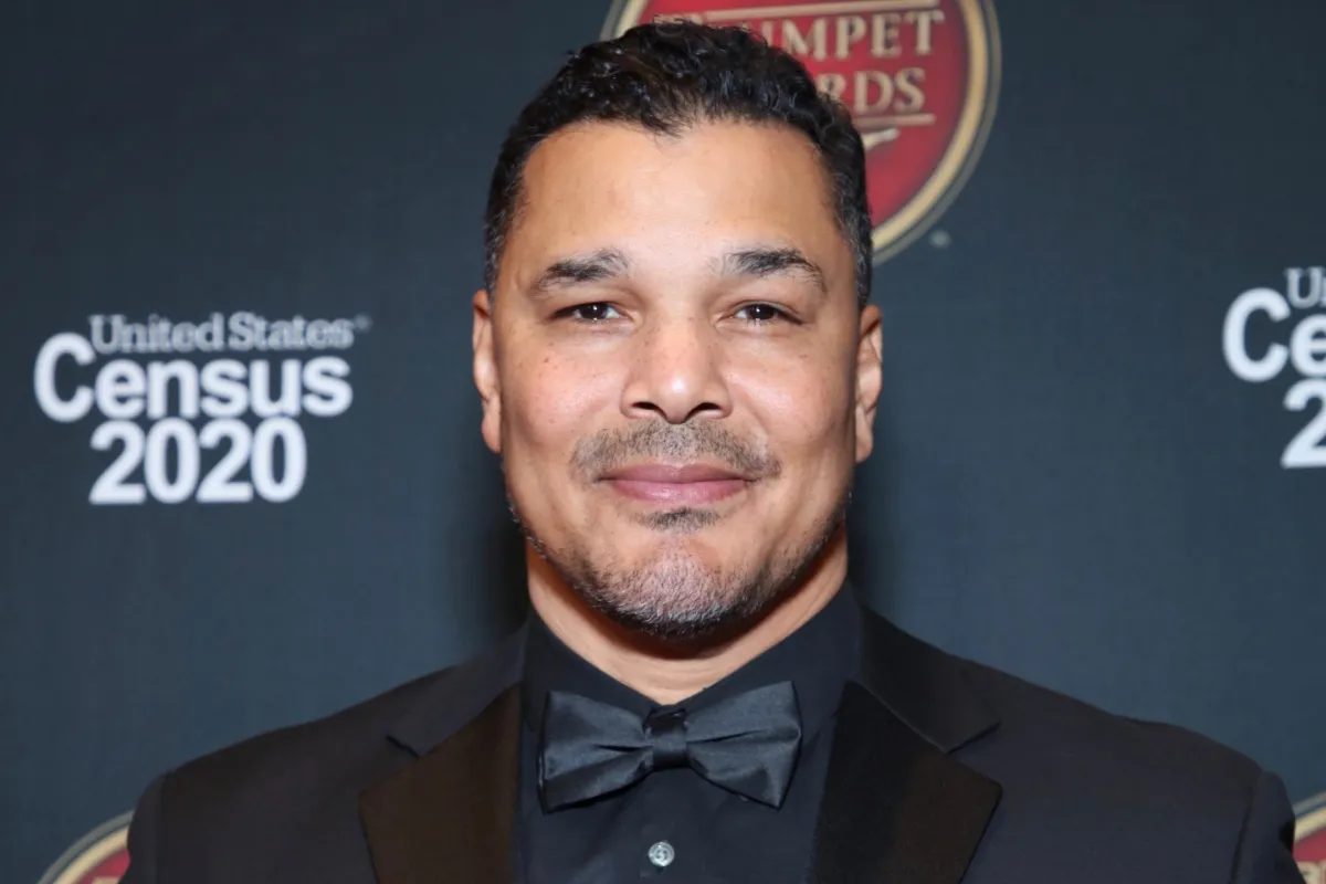 Actor Geno Segers Exits Hadestown After Apology for Transgender Comments